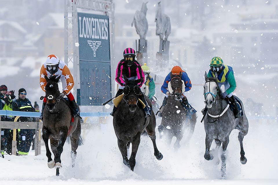 Oggi il primo appuntamento con la White Turf