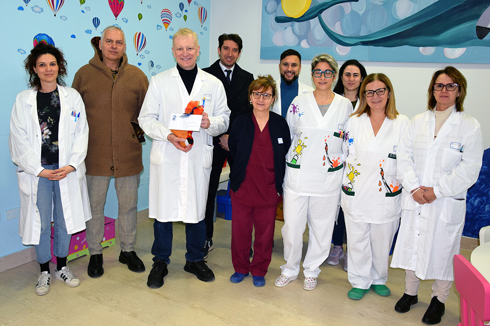 Preziosa donazione dei Piccoli Chiocciolini alla Neuropsichiatria Infantile