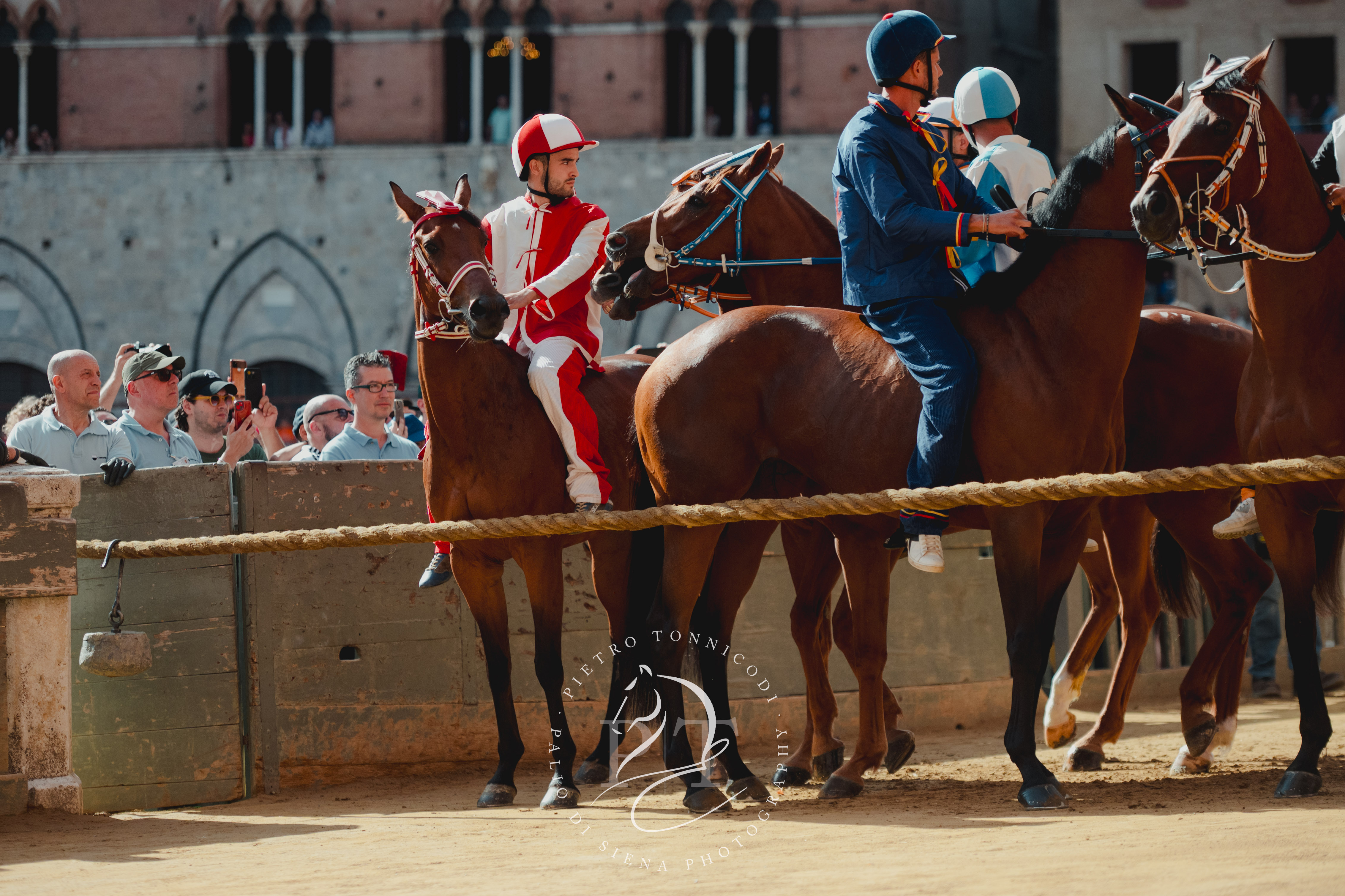 Palio 16 agosto 2024: Granito escluso dalla partecipazione da prove e Palio