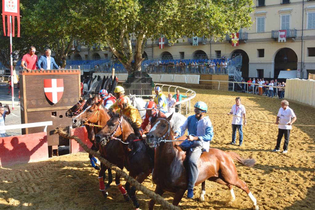 Asti: le monte del Palio 2024