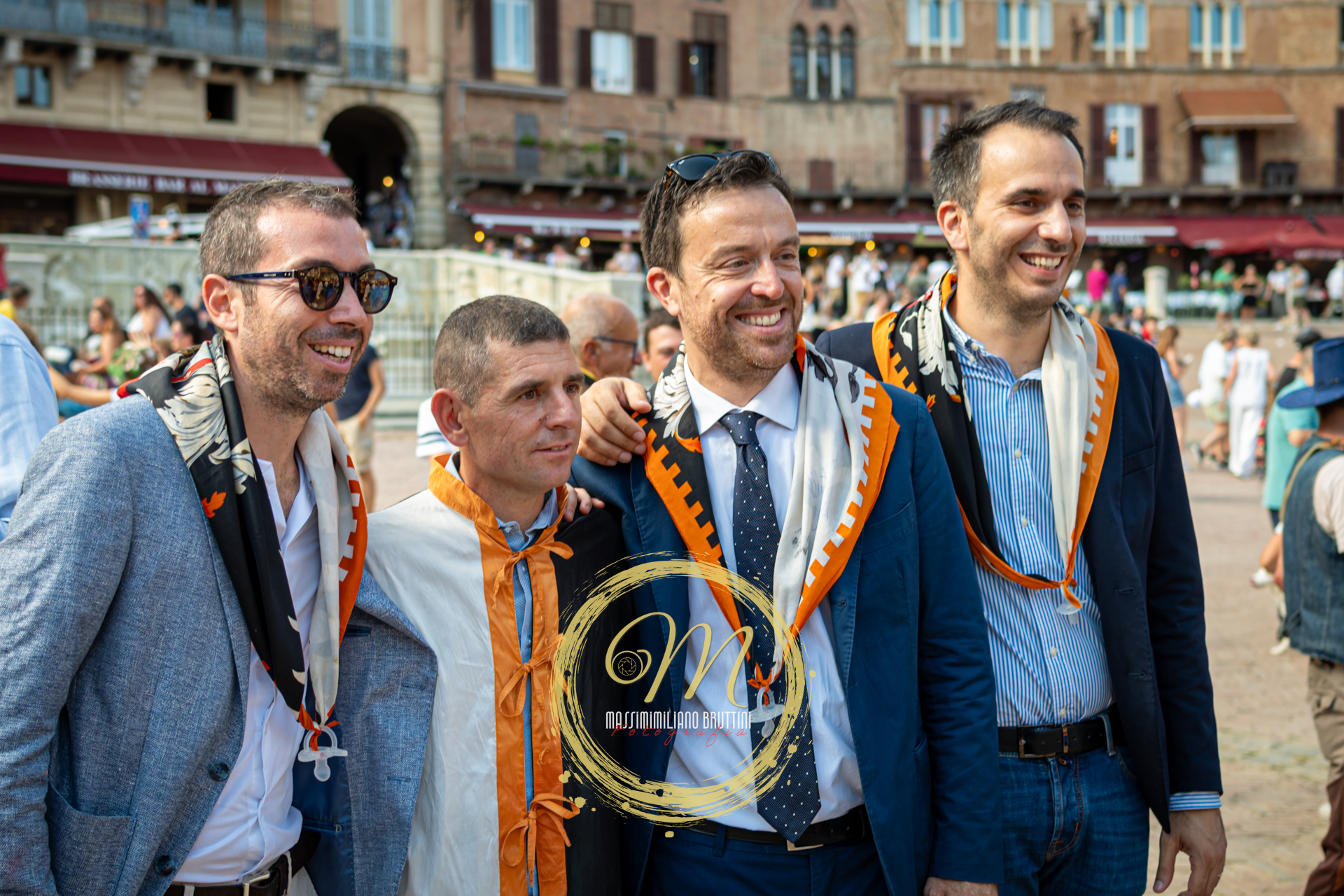 Palio 17 agosto 2024: le foto del Corteo della Vittoria della Lupa