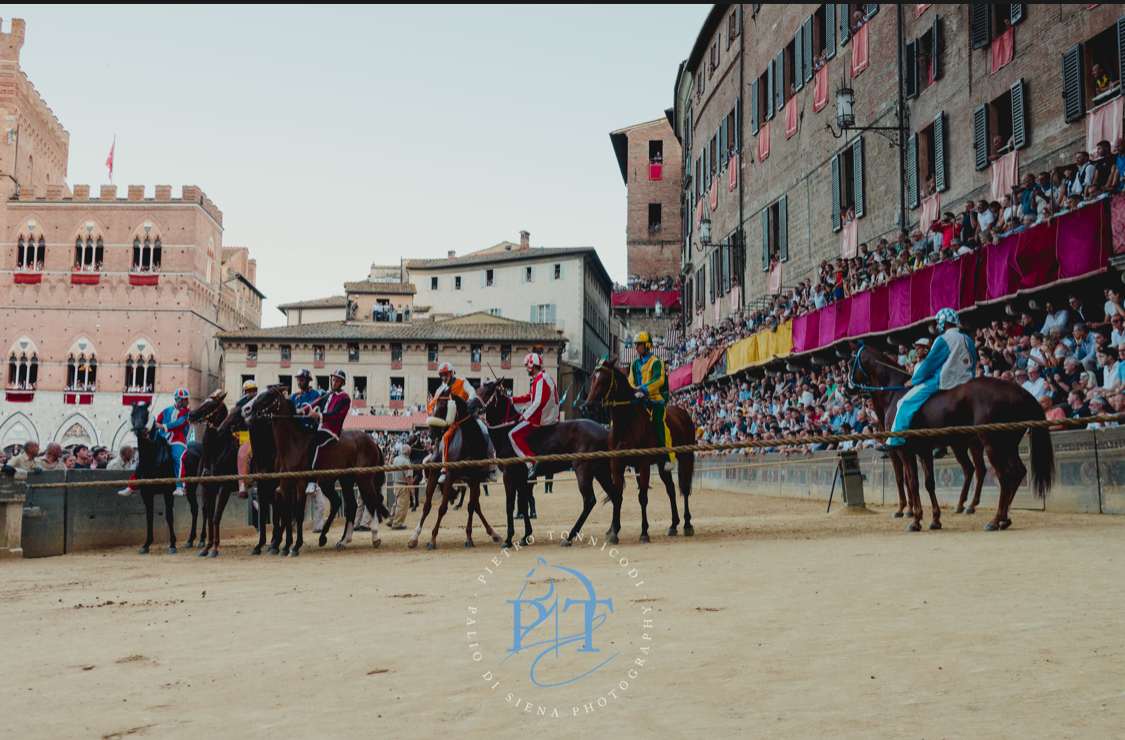 Palio: ecco le possibili scelte delle contrade con il bombolone