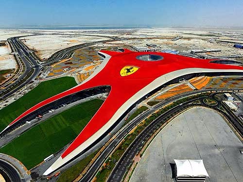 Fermo: una delegazione della Cavalcata ad Abu Dhabi