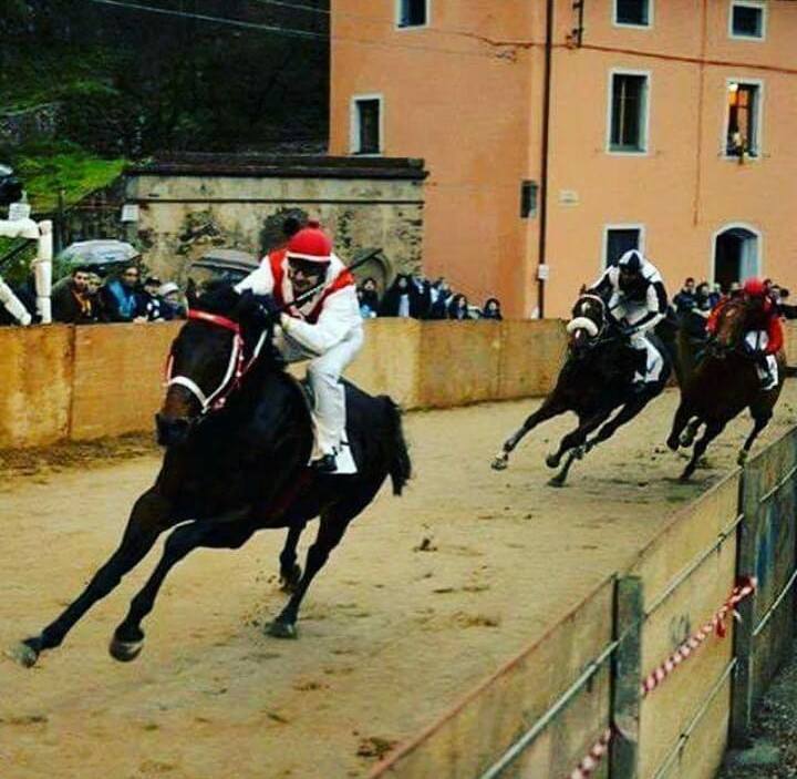 Buti: sabato la Cena della Vigilia della Contrada San Rocco