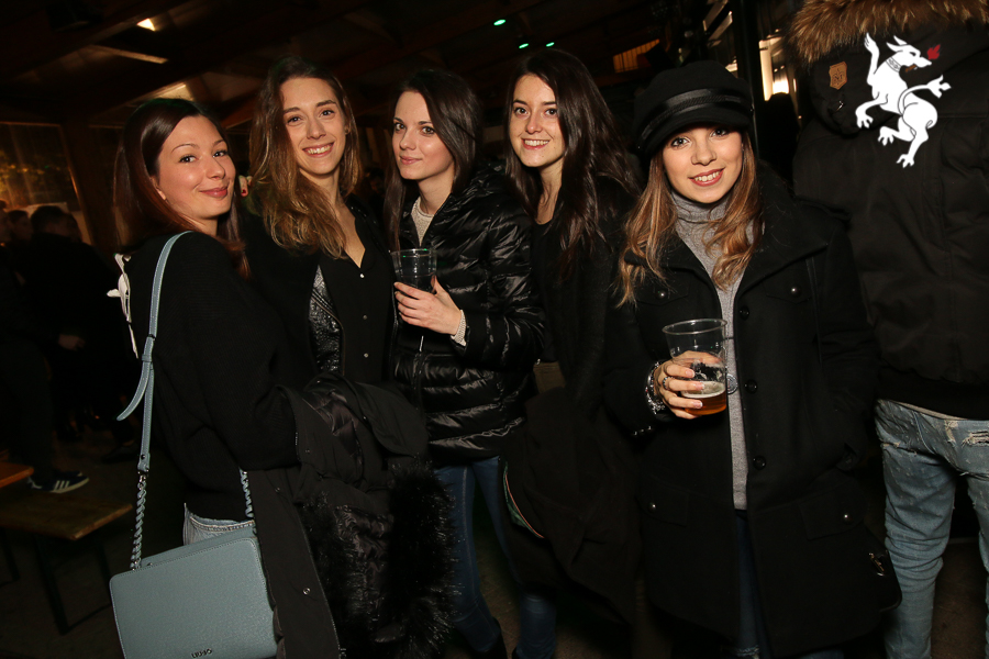 Contrada San Domenico: successo per il Beer Pong Fluo