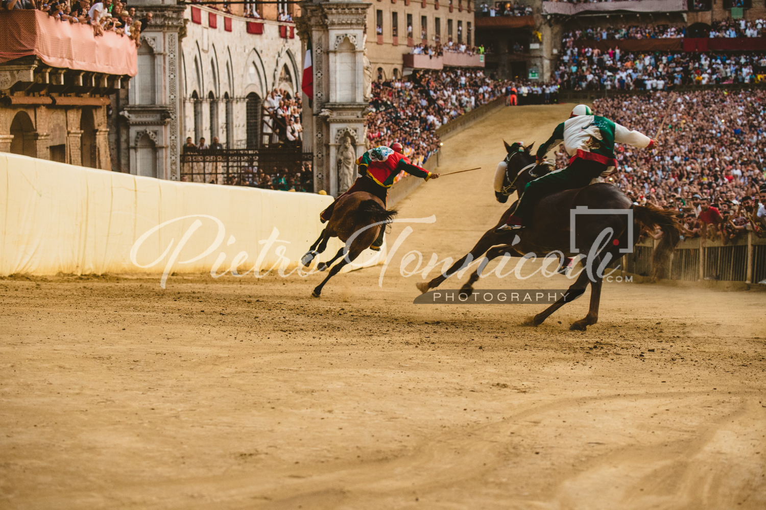 La fotogallery della Carriera del 2 luglio 2018