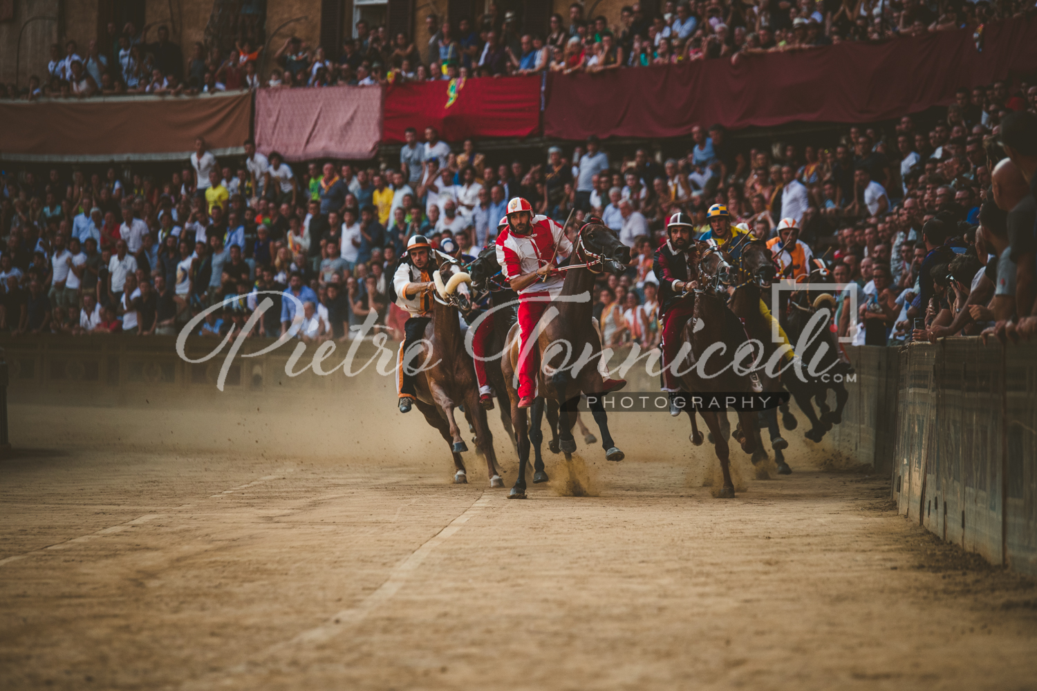 Palio Straordinario: domenica 30 settembre l'estrazione delle Contrade