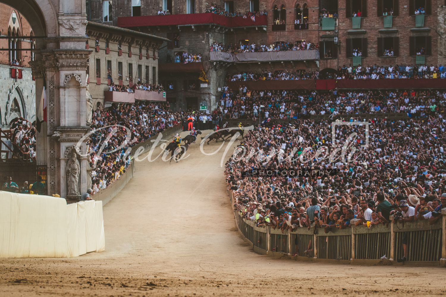 Palio Straordinario: le scuole senesi rimarranno aperte