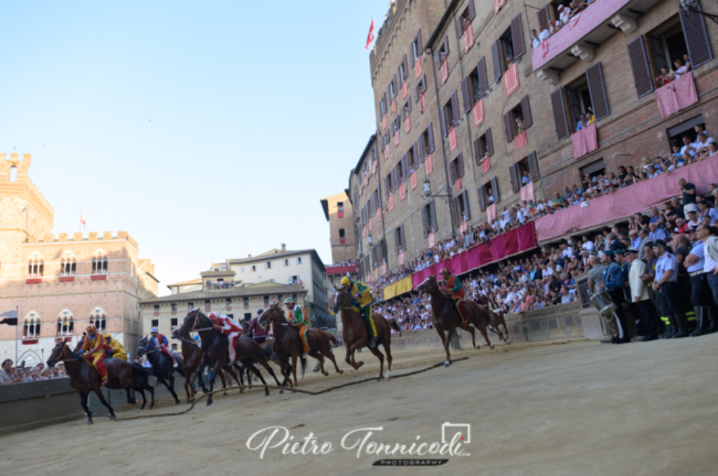 Palio 16 agosto 2019: ecco l'elenco degli ospiti