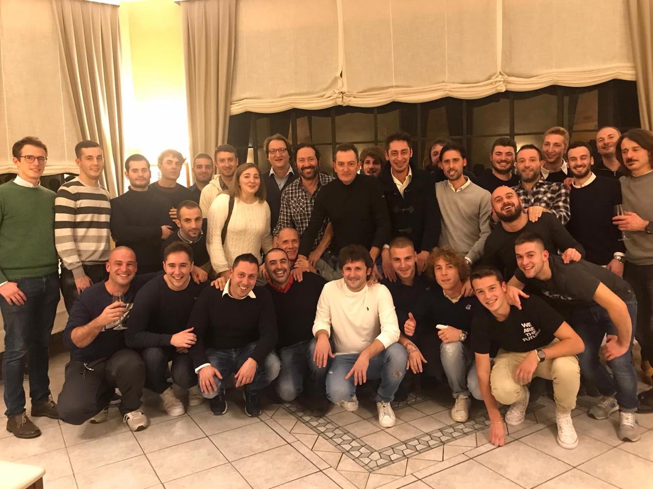 Mercoledì scorso si è tenuto il primo apericena dei barbareschi