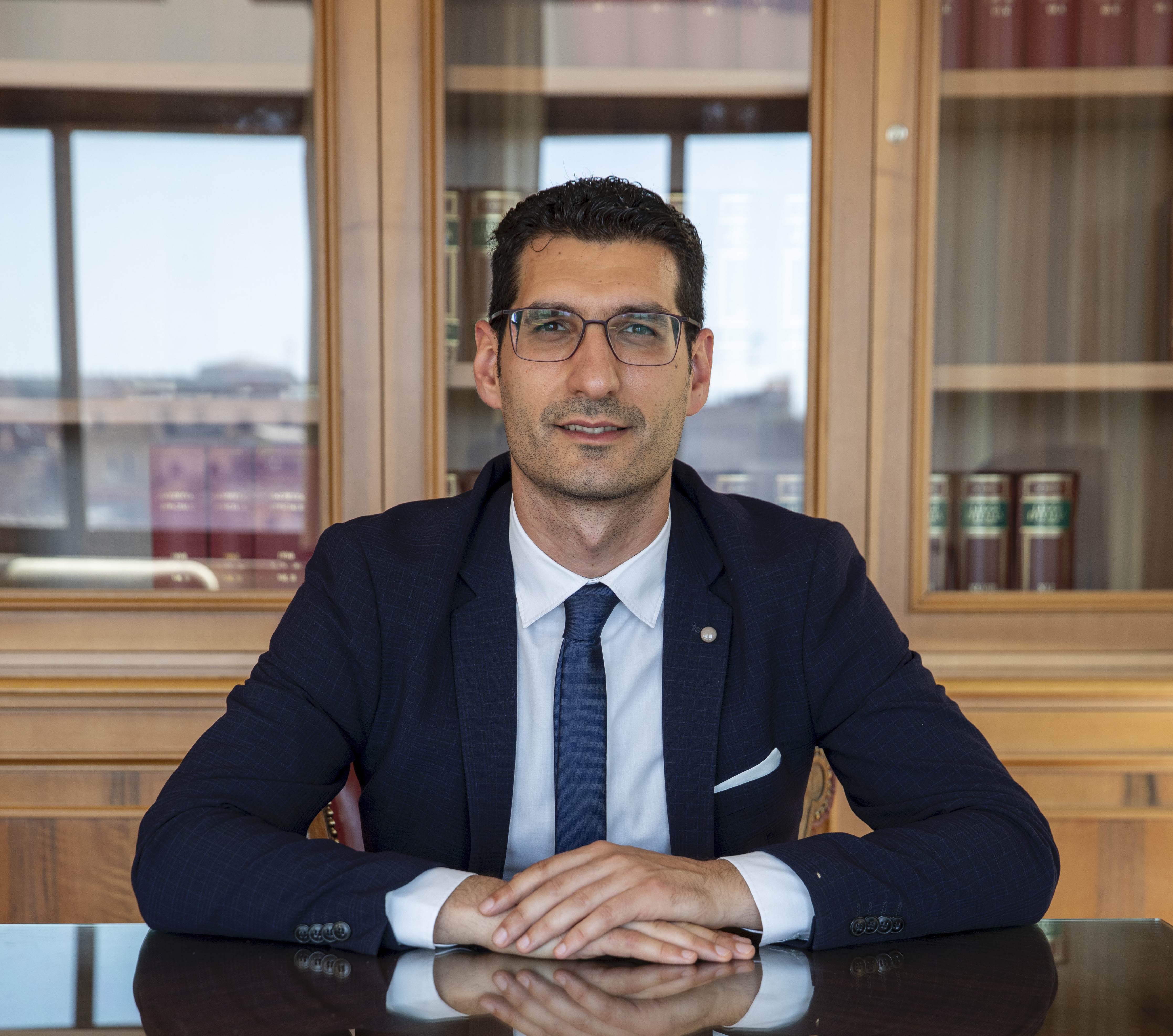 Ippica: il Sottosegretario Giuseppe L'Abbate fa il punto sulla ripartenza del settore