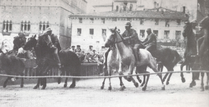 La Storia del Palio del 2 luglio 1945