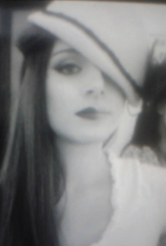 Storia di ogni donna: smokey eyes Contrada della Lupa