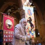 Palio 16 agosto 2023: presentato il Drappellone di Marco Lodola