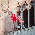 Palio 2 luglio 2024: estratte Giraffa, Nicchio e Onda