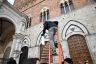 La fotogallery del montaggio dell'Albero di Natale dei bambini